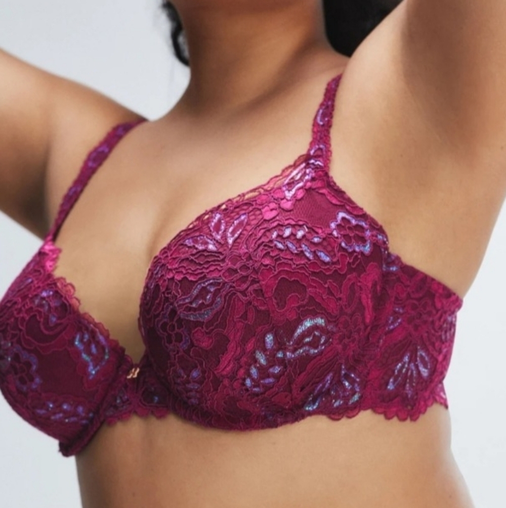 Sz 38DD Savage X Fenty Romantic Corded Metallic Lace Padded Demi Bra